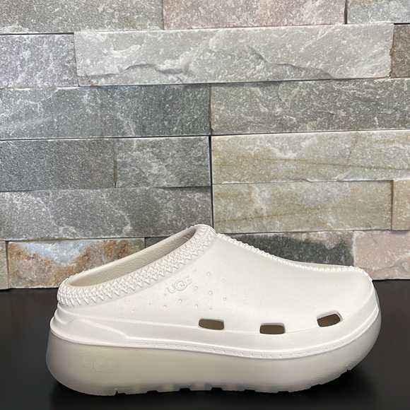 UGG Kids Tasman Sport Shoes - Picture 6 of 10